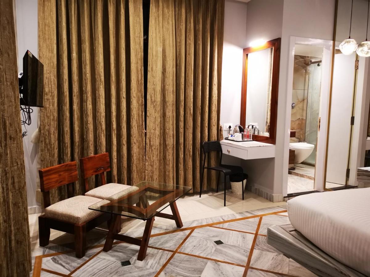 Hotel Rio Benaras 瓦拉纳西 外观 照片